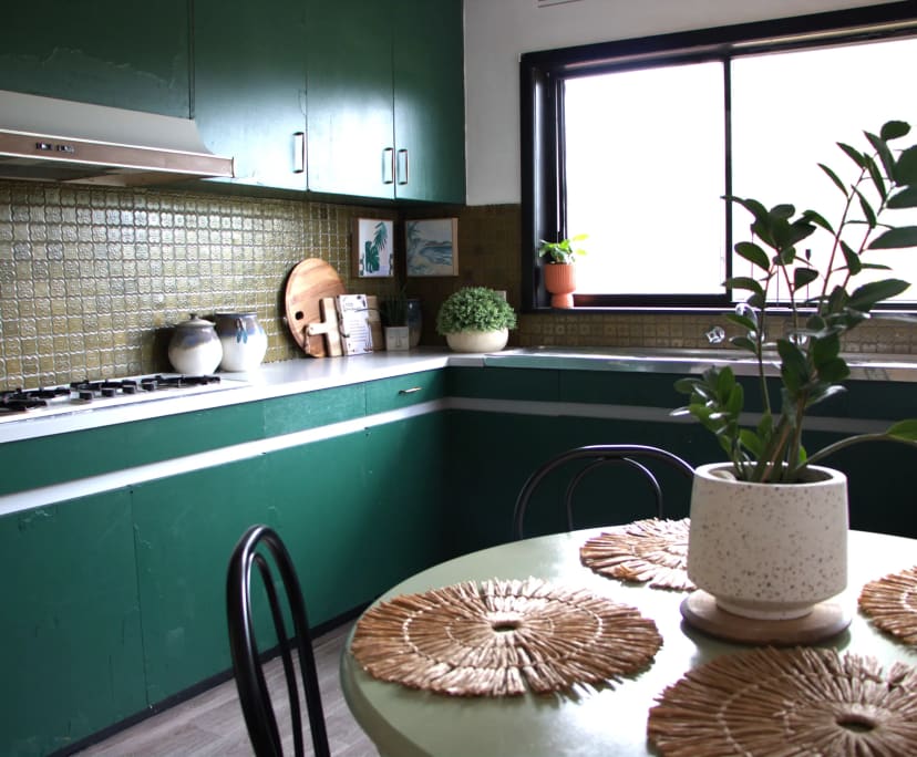 Furnished room in a share house