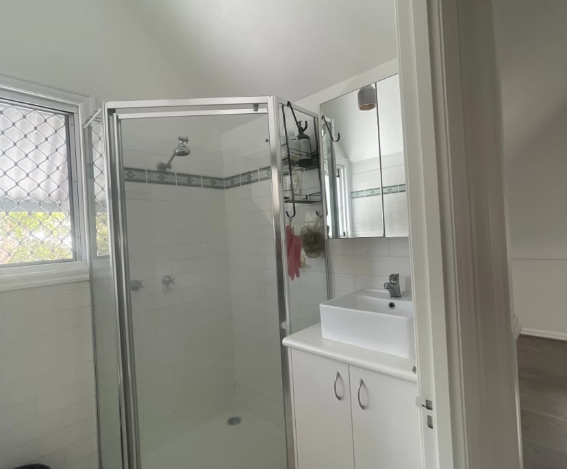 $260, Share-house, 3 bathrooms, Red Hill QLD 4059