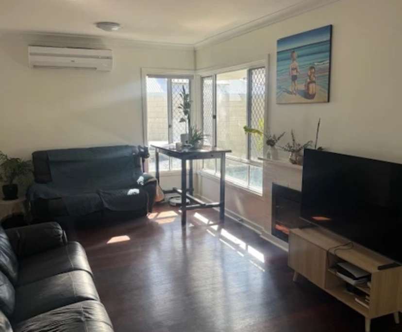 $300, Share-house, 3 bathrooms, Nollamara WA 6061