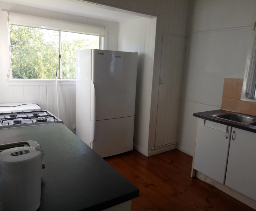 $250, Share-house, 5 bathrooms, Annerley QLD 4103