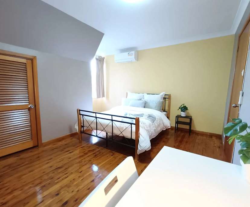 propertyImage