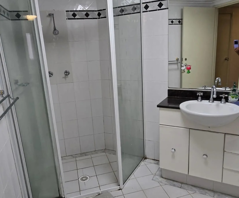 $295, Flatshare, 4 bathrooms, Haymarket NSW 2000