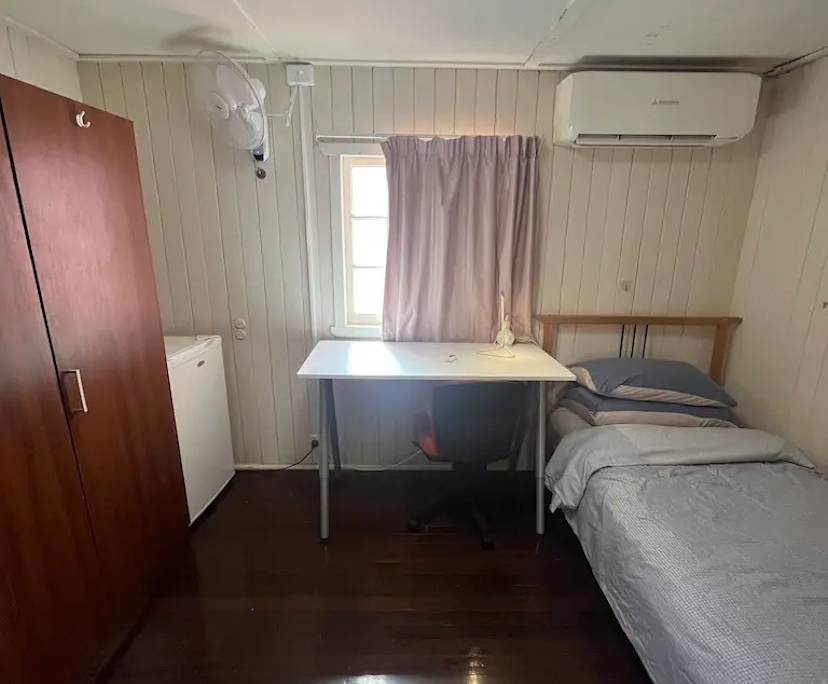 $330, Share-house, 3 bathrooms, Woolloongabba QLD 4102