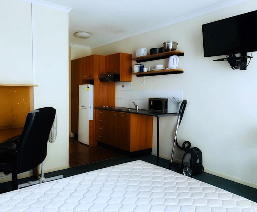 $450, Studio, 1 bathroom, South Brisbane QLD 4101