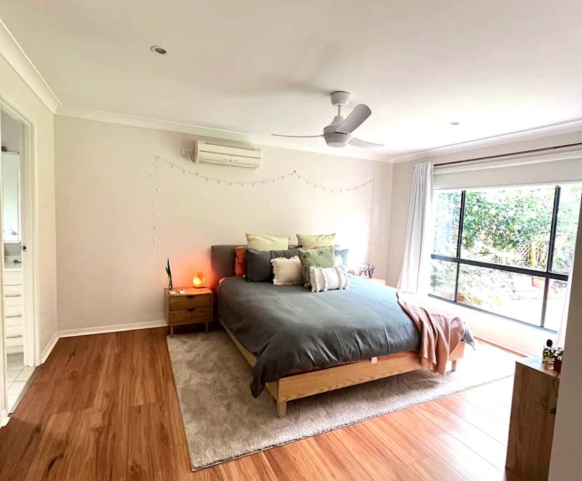 Unfurnished room in a share house