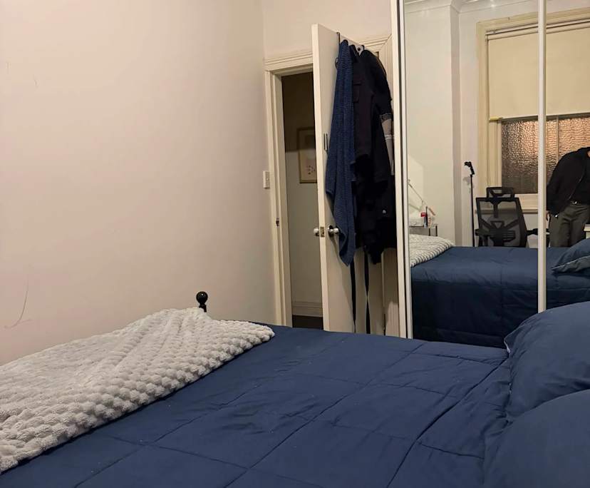 Furnished room in a share house