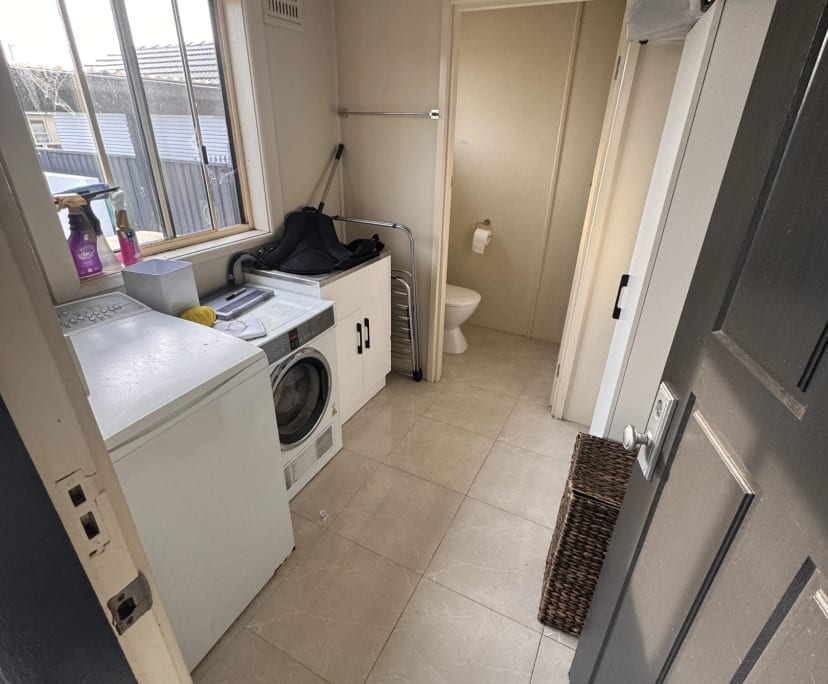 $275, Share-house, 3 bathrooms, Shortland NSW 2307