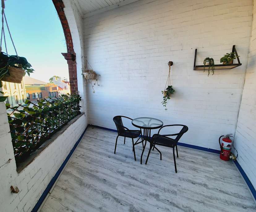 $400, Flatshare, 6 bathrooms, Newtown NSW 2042