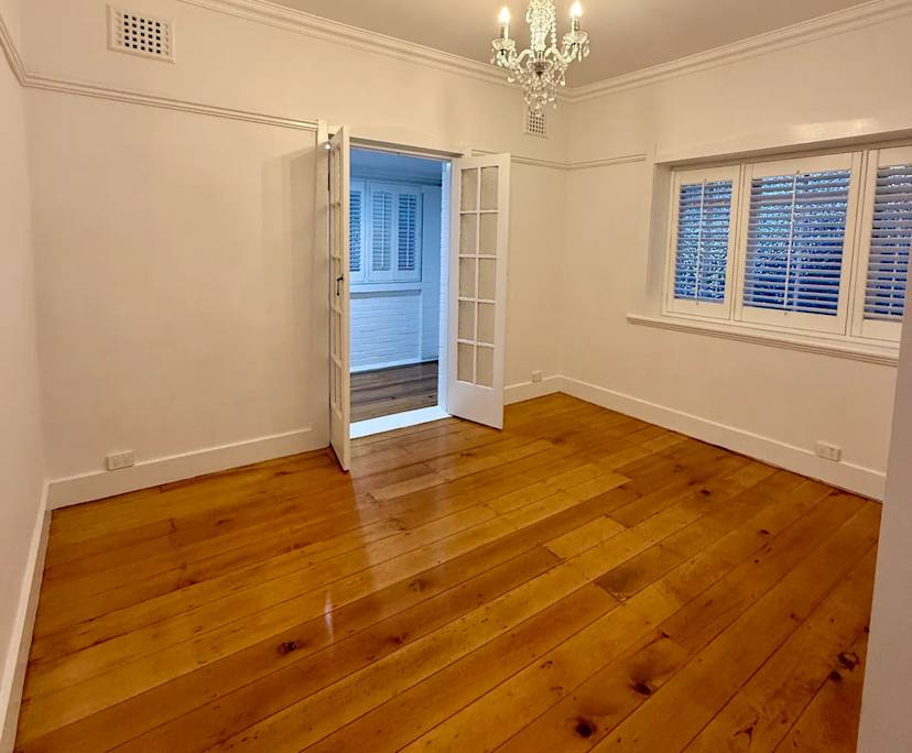 Unfurnished room with own bathroom