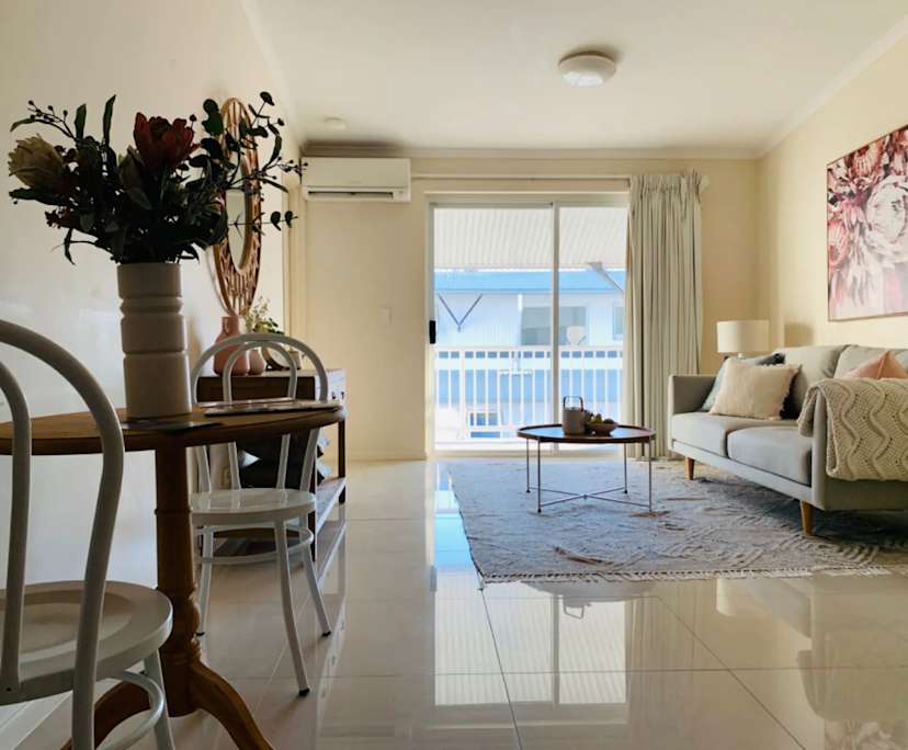 $680, Whole-property, 2 bathrooms, South Brisbane QLD 4101