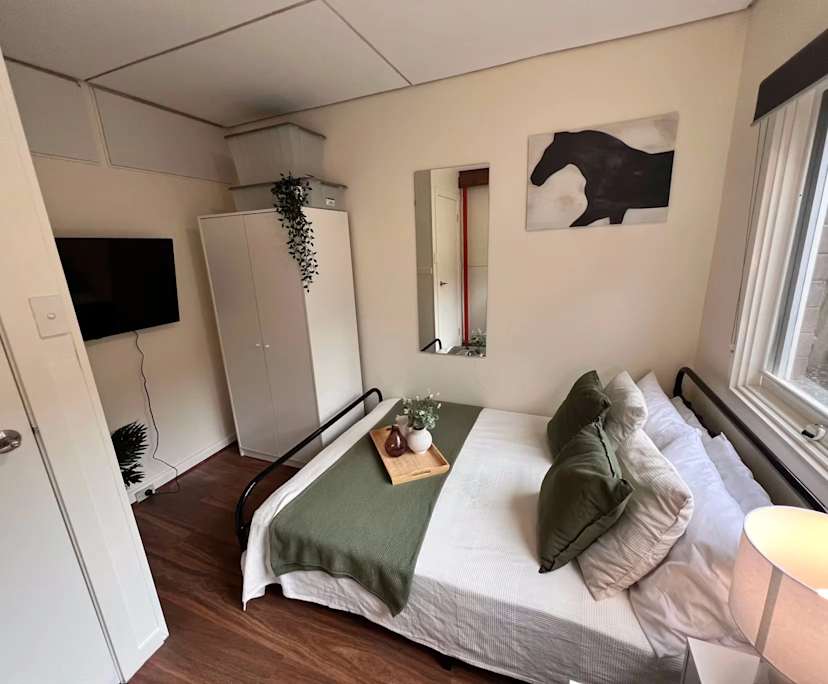 Furnished room in a share house