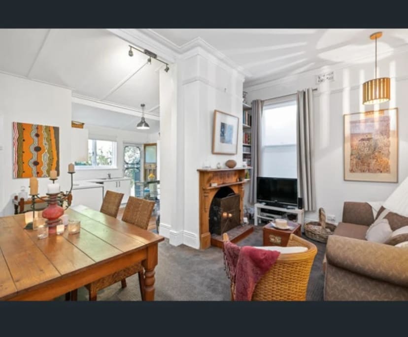 Room for Rent in West Perth, Perth 330, Furnished...