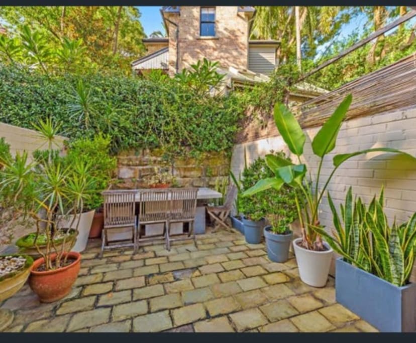 Room for Rent in Edgecliff, Sydney 430, Unfurnish...