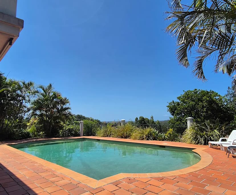 $340, Share-house, 3 bathrooms, Pacific Pines QLD 4211