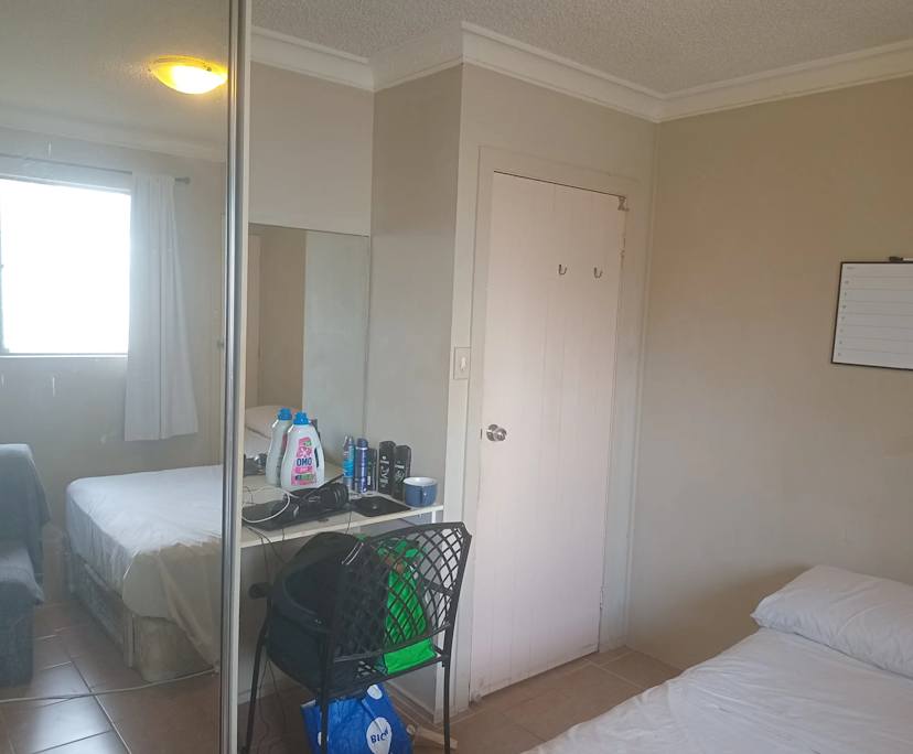 $350-375, Flatshare, 2 rooms, Surfers Paradise QLD 4217, Surfers Paradise QLD 4217