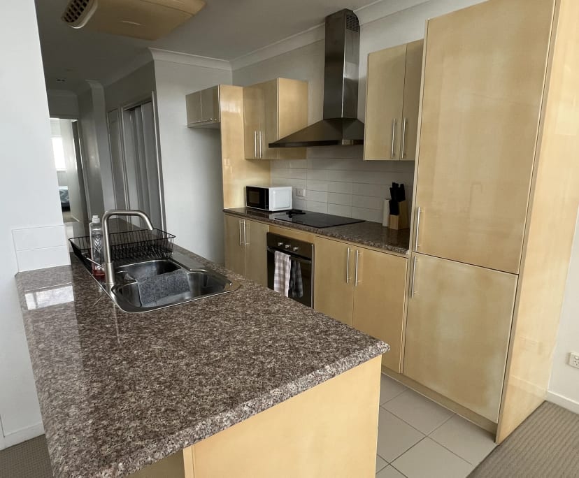 $500, Flatshare, 3 bathrooms, Fortitude Valley QLD 4006