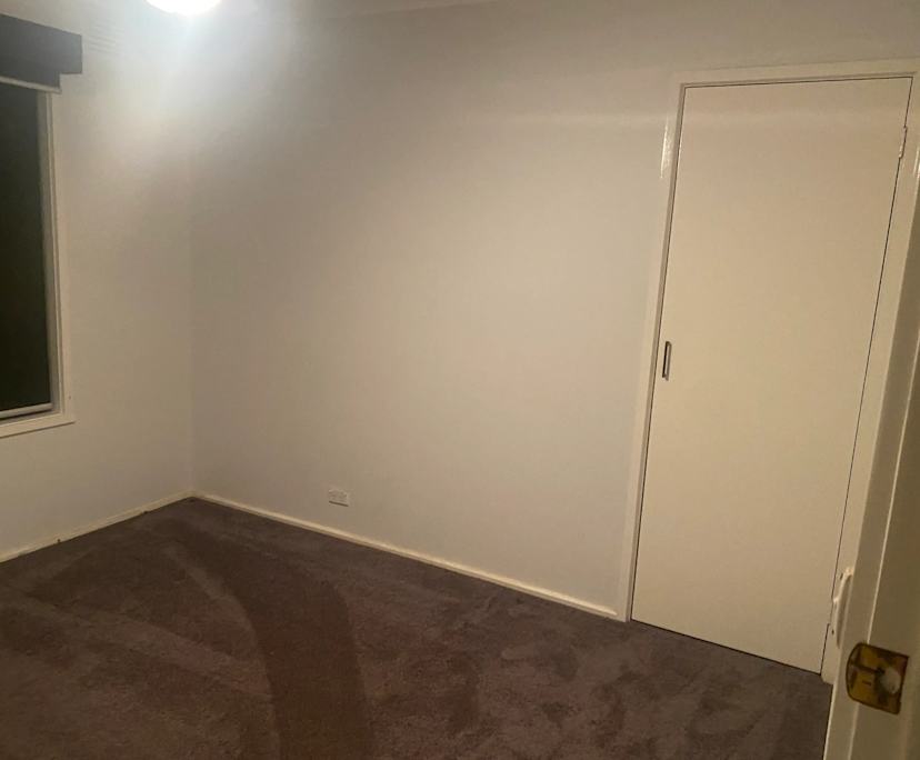 Room in a share house