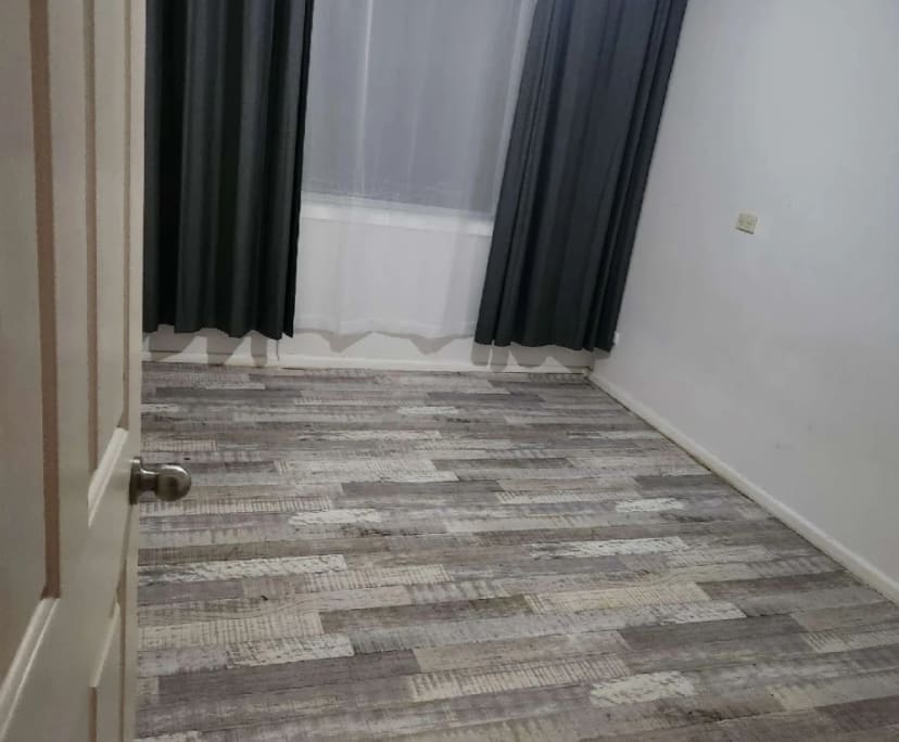 Unfurnished room with own bathroom