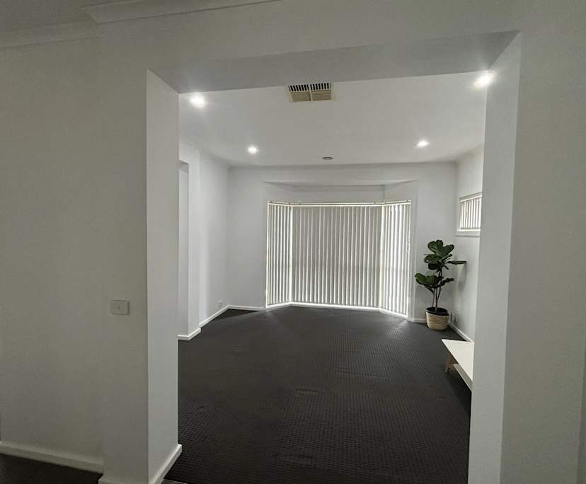 Furnished room with ensuite in a share house