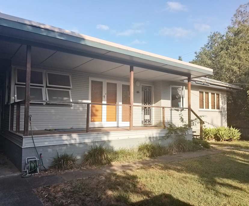 $325, Share-house, 3 bathrooms, Tarragindi QLD 4121