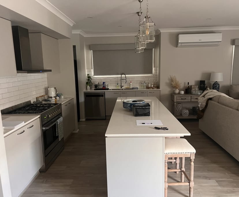 Unfurnished room in a share house