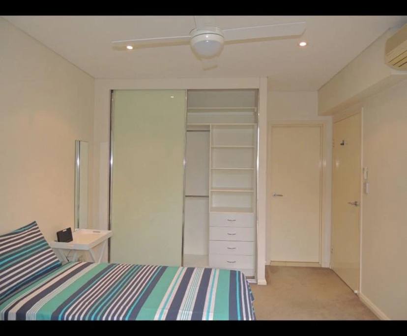 Furnished room in a share house