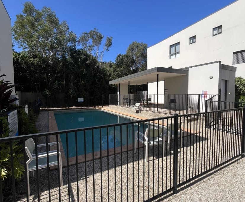 Room for Rent in Biggera Waters, Gold Coast 340,