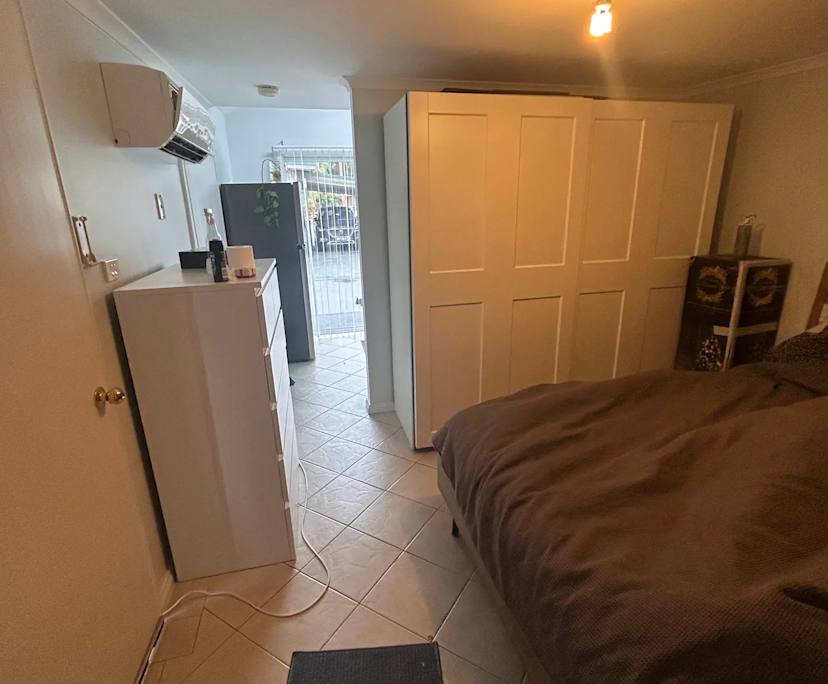 $370, Flatshare, 4 bathrooms, Berkeley Vale NSW 2261