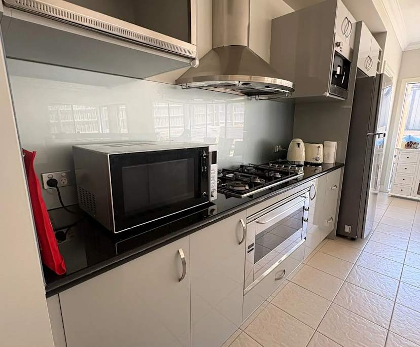 $260, Share-house, 4 bathrooms, Greenvale VIC 3059