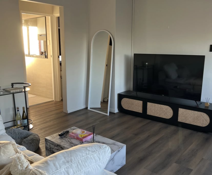 Unfurnished room in a flatshare