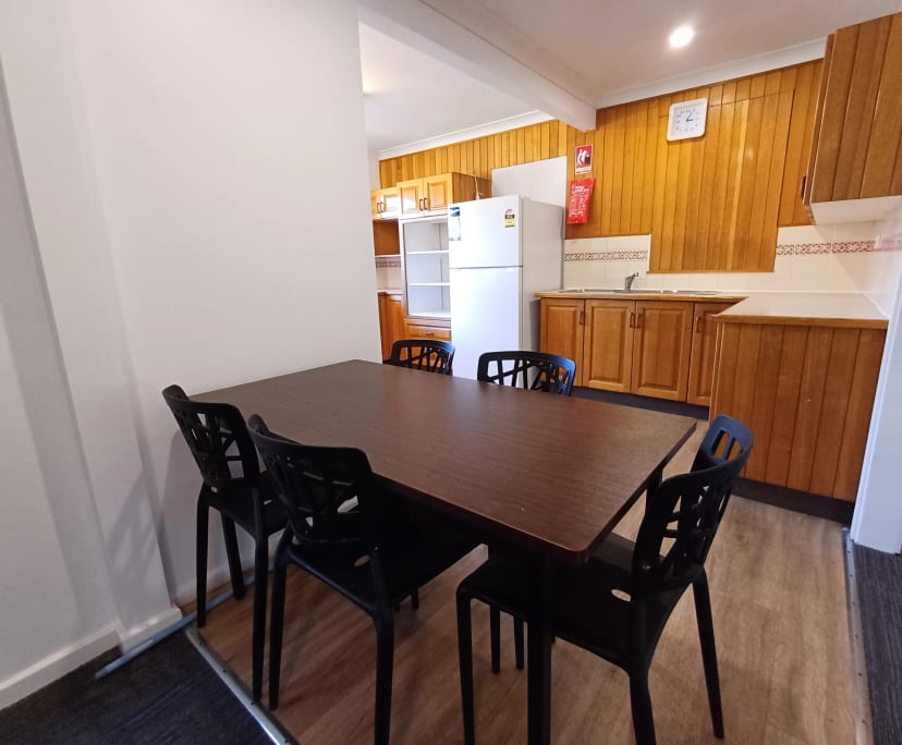 $220, Share-house, 6 bathrooms, Waratah West NSW 2298
