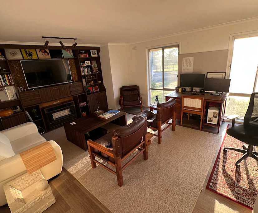Room in a share house
