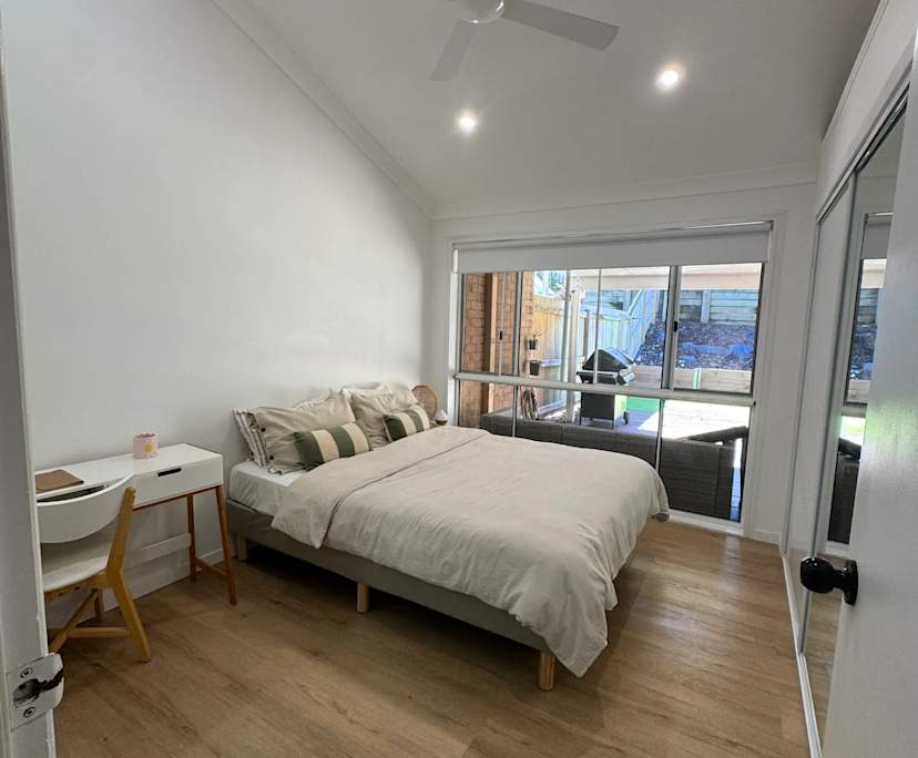 Room with ensuite in a share house