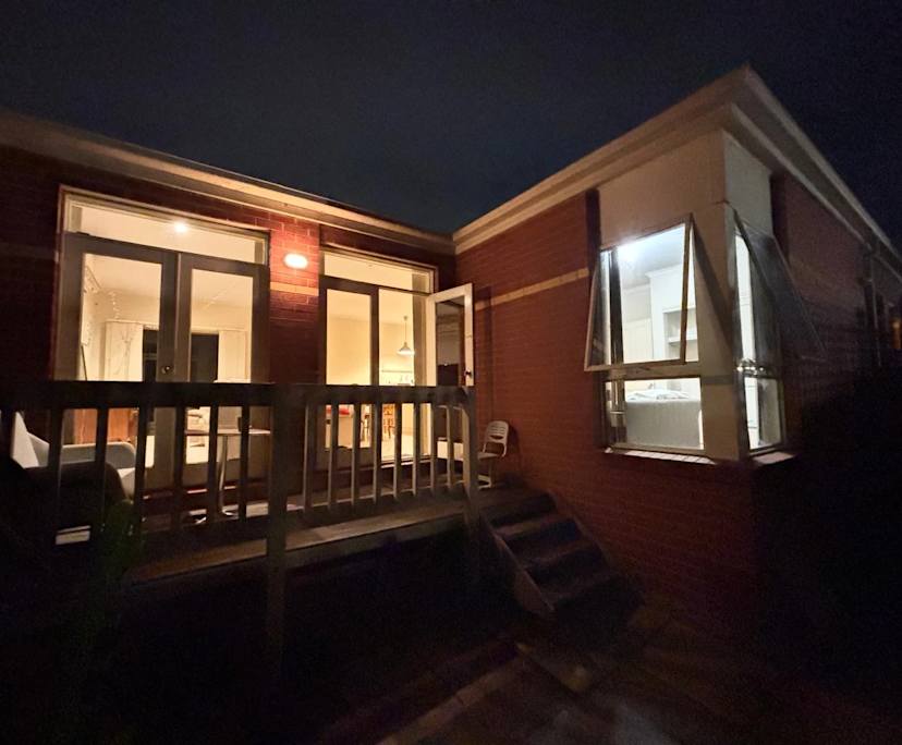 Room in a share house
