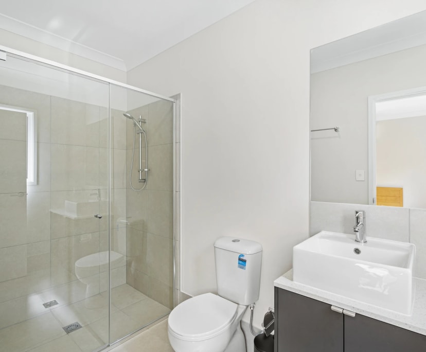 $315, Share-house, 3 bathrooms, Logan Reserve QLD 4133