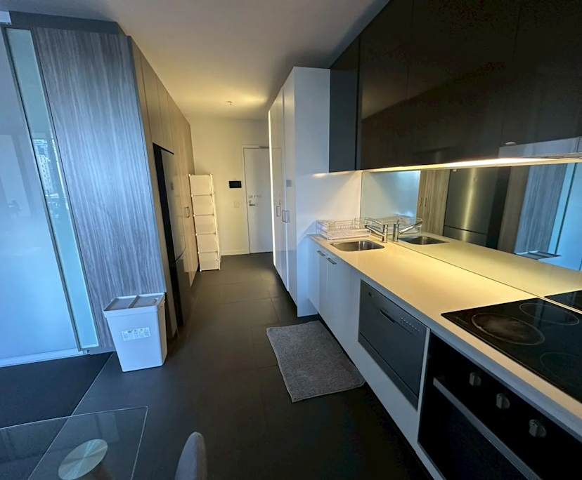 Furnished room in a flatshare