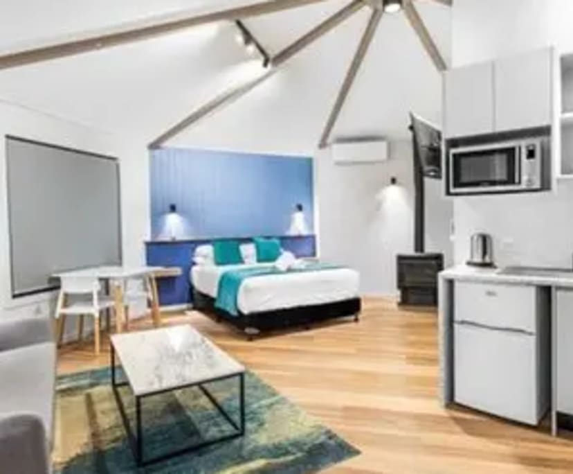 $495, 1-bed, 1 bathroom, Mapleton QLD 4560