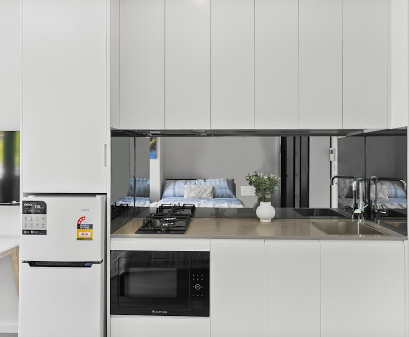 Furnished room studio flat for rent