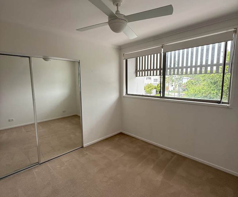 $305, Share-house, 3 bathrooms, Robina QLD 4226
