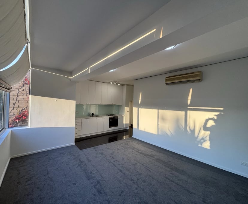Whole property with 2 rooms for rent