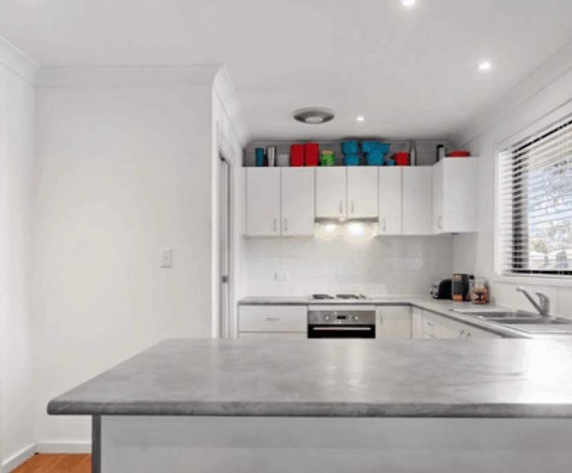 Whole property with 3 rooms for rent