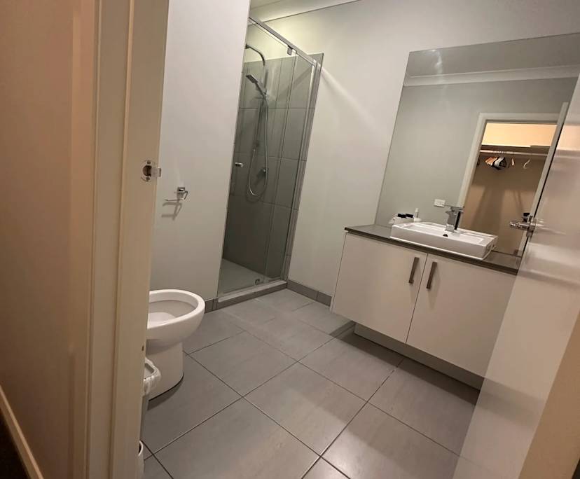 $375, Share-house, 4 bathrooms, Officer VIC 3809