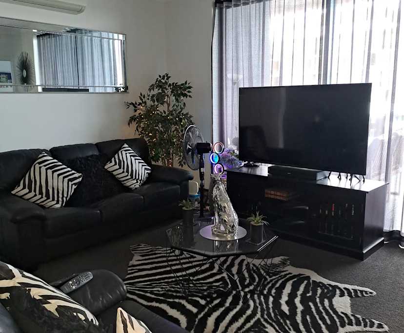 Furnished room with own bathroom