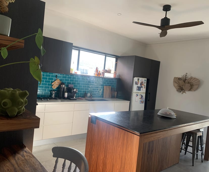 Unfurnished room in a share house