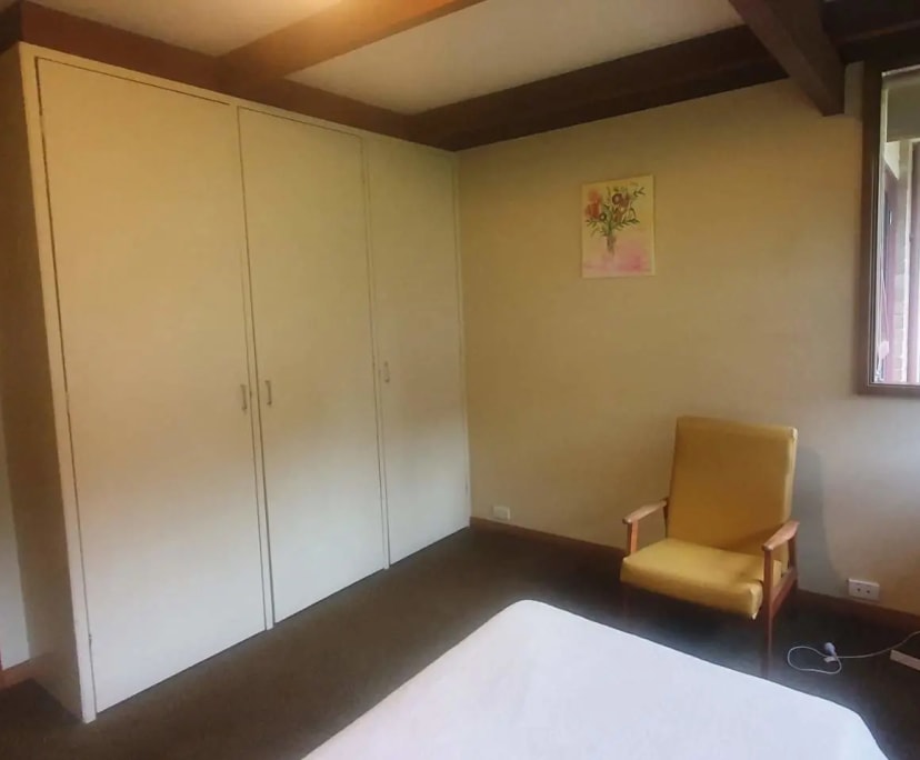 Room in a share house