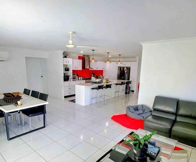 Furnished room in a share house