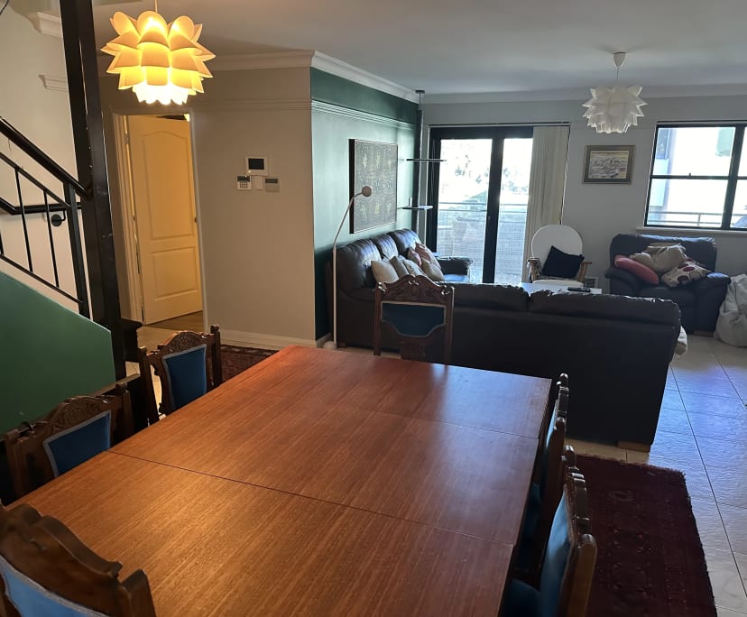 Furnished room in a flatshare