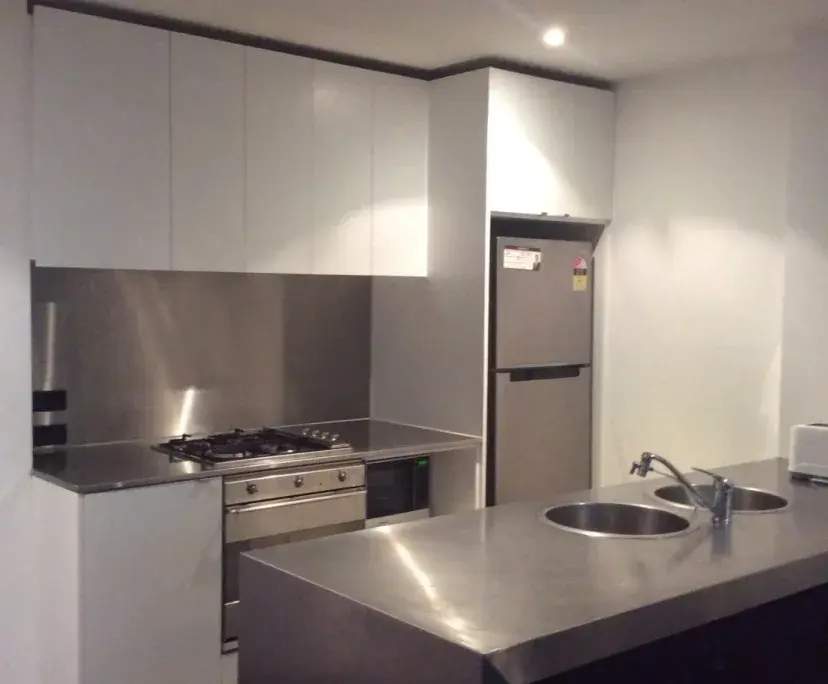 $240, Flatshare, 2 bathrooms, Docklands VIC 3008