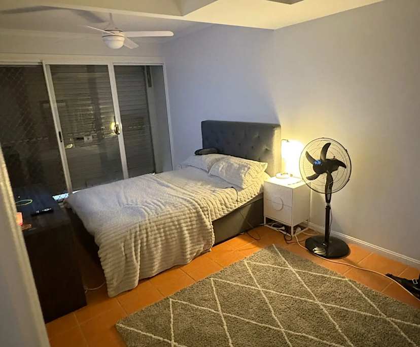 Furnished room in a share house