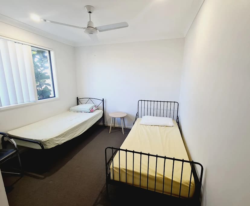 Furnished room in a share house